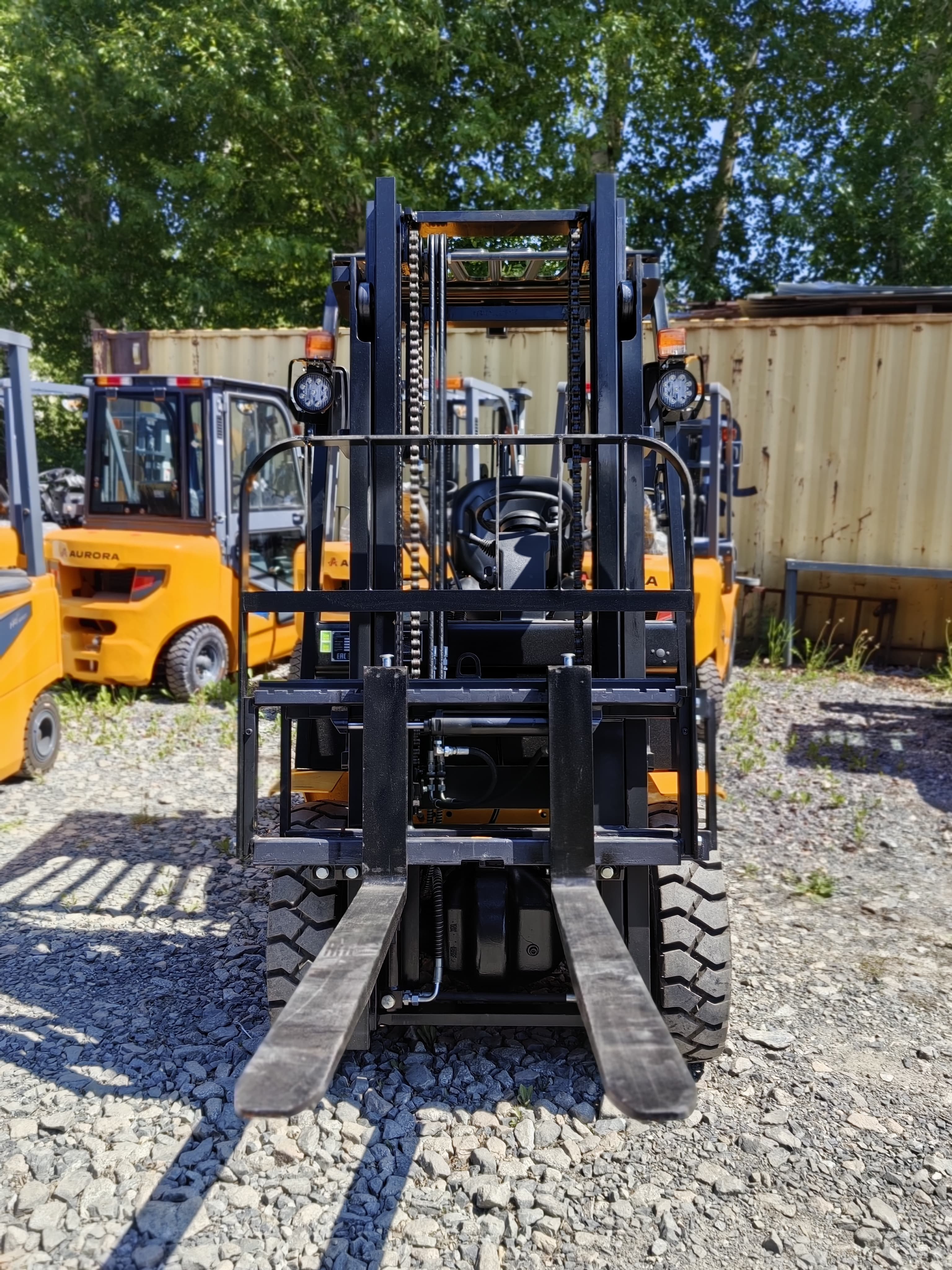 Электропогрузчик Aurora Forklift FB20-YNLZ2 на базе ДВС