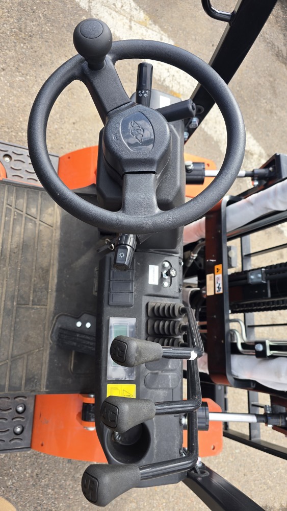 Дизельный погрузчик Hangcha CPCD15-A2G2