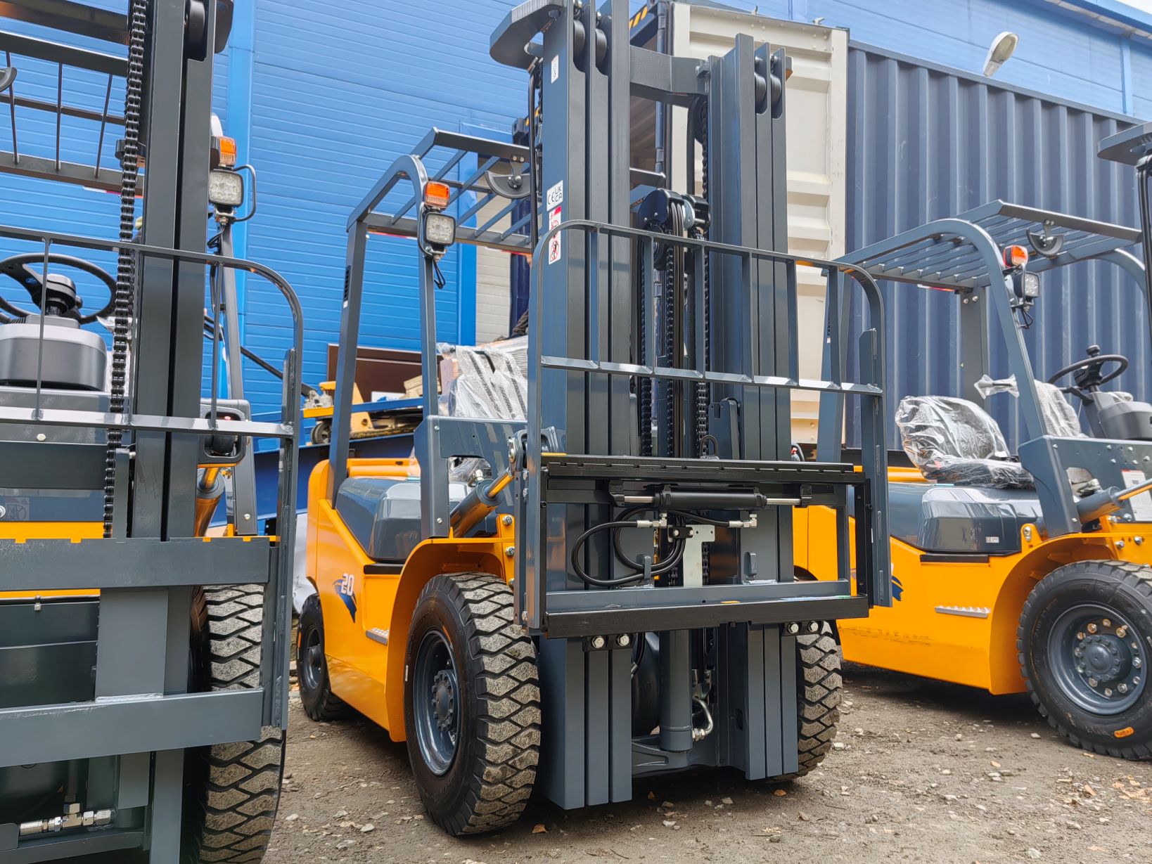 Бензиновый погрузчик Aurora Forklift CPQD20