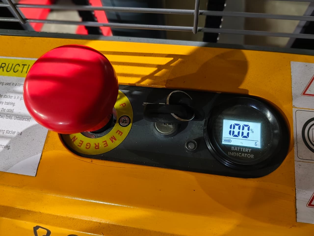 Штабелер Aurora Forklift CDD15R-EN 