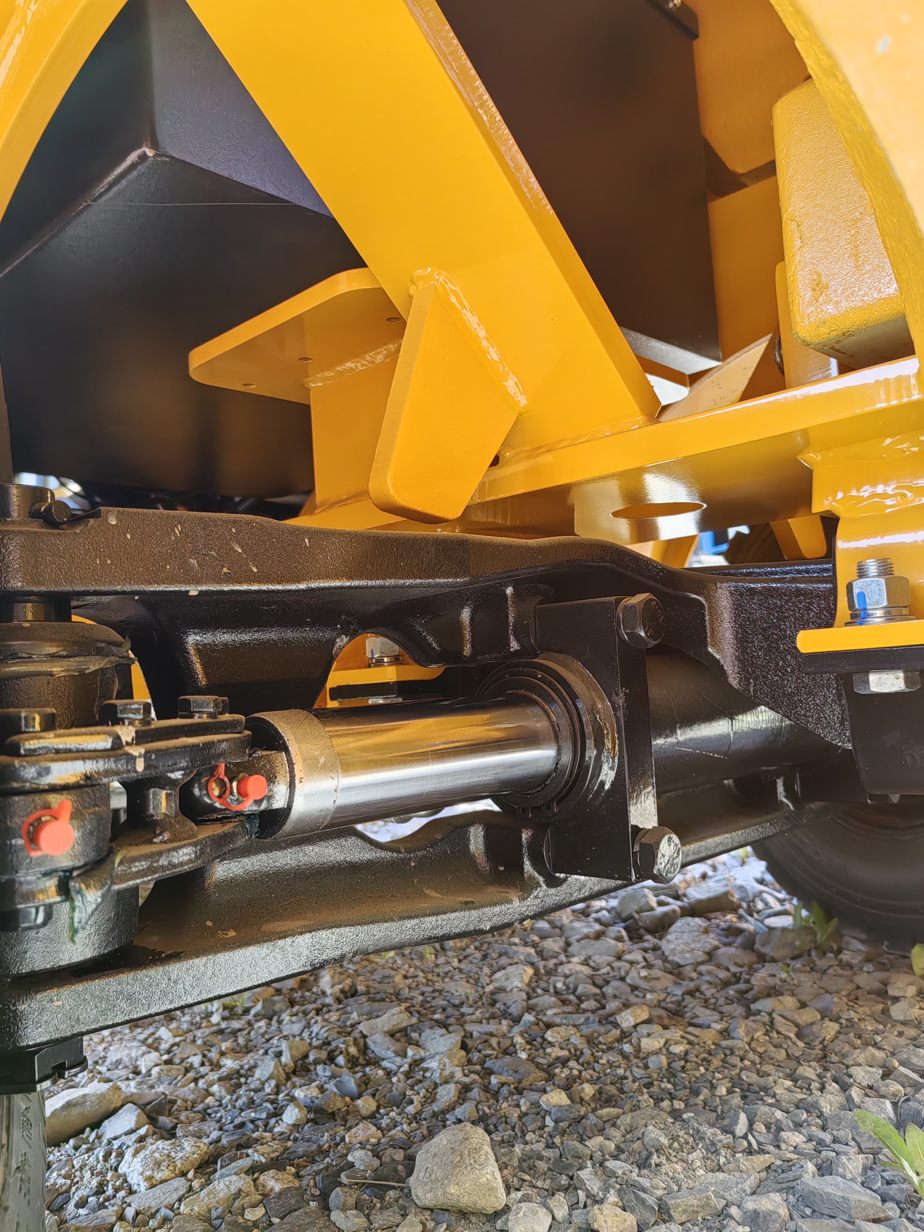 Электропогрузчик Aurora Forklift FB20-YNLZ2 на базе ДВС