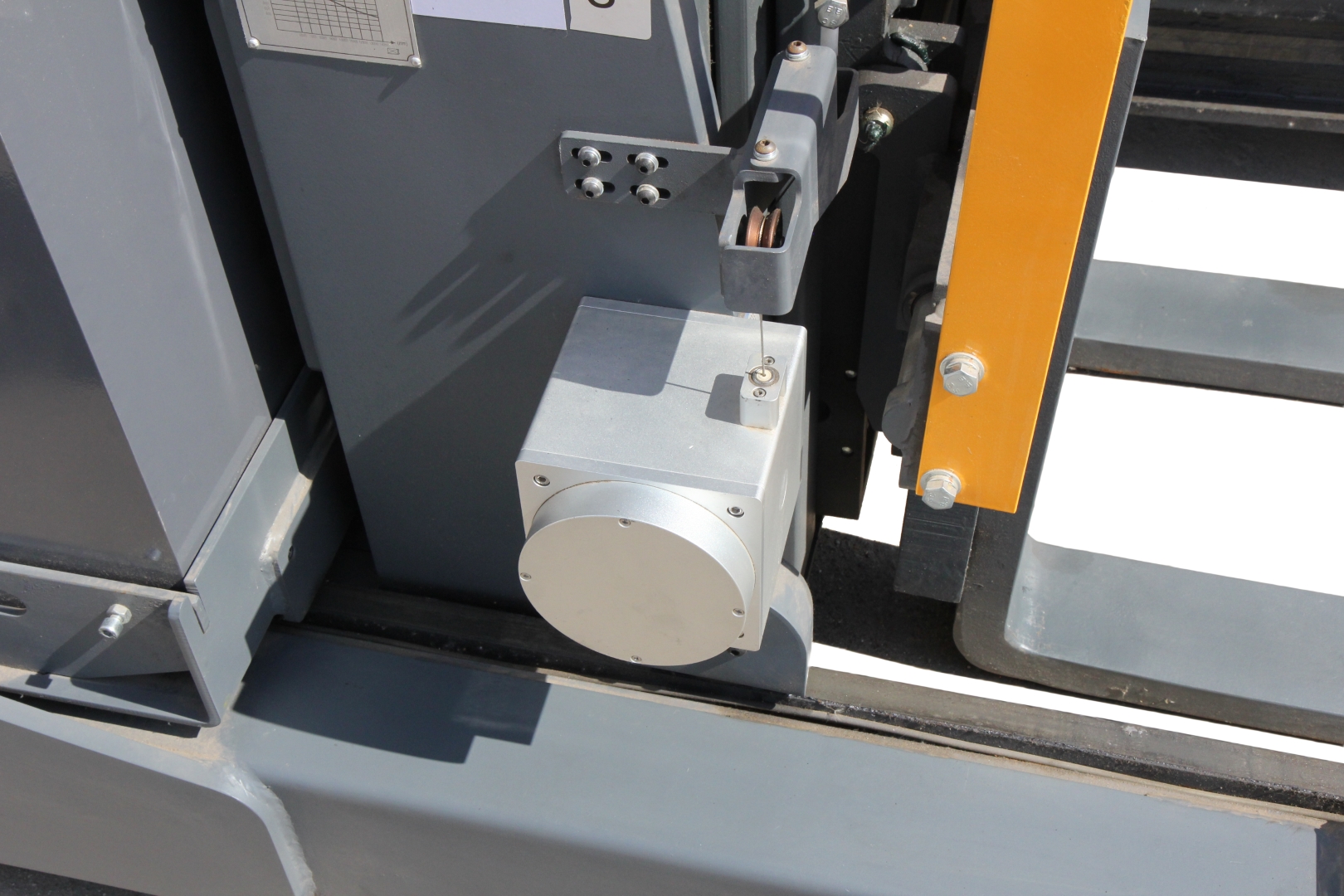 Pичтpак Аurоrа Fоrklift СQD20-D