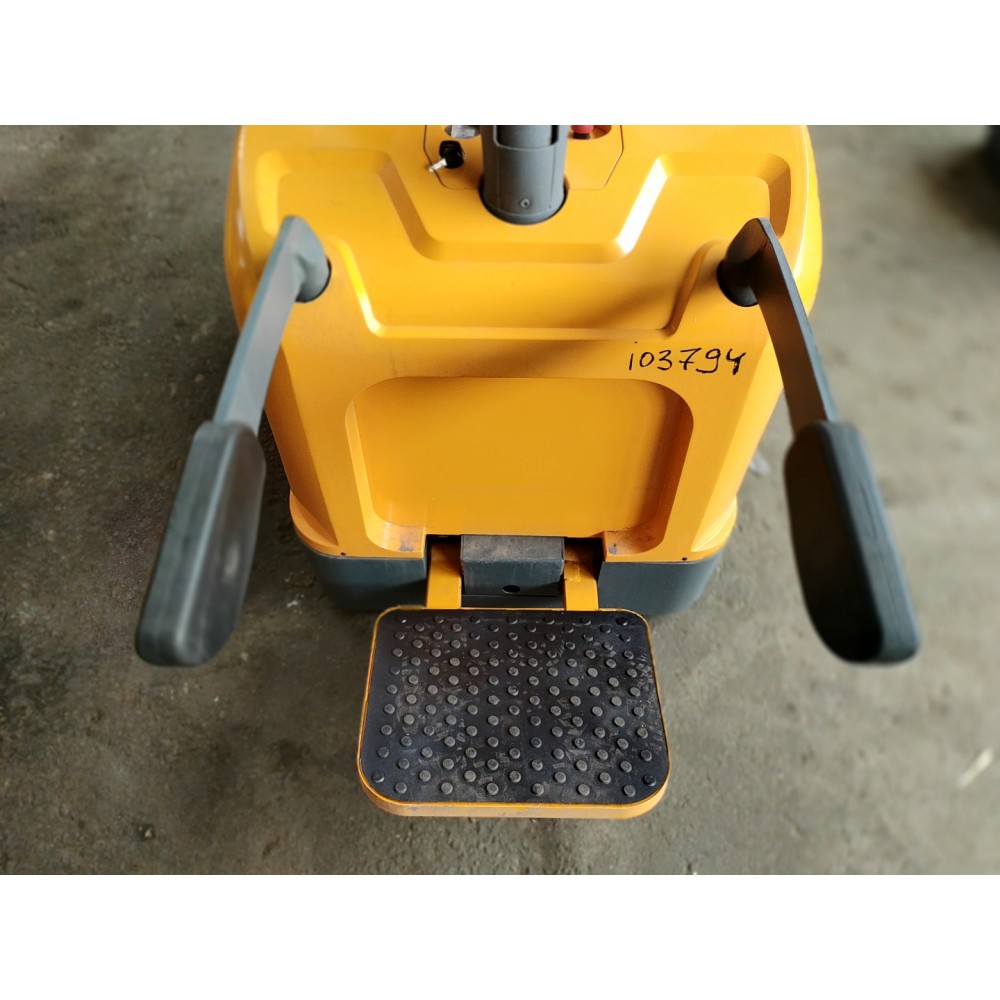 Штабелер Aurora Forklift CDDK15-III